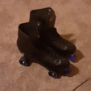 Sz 13 Roller Skates men